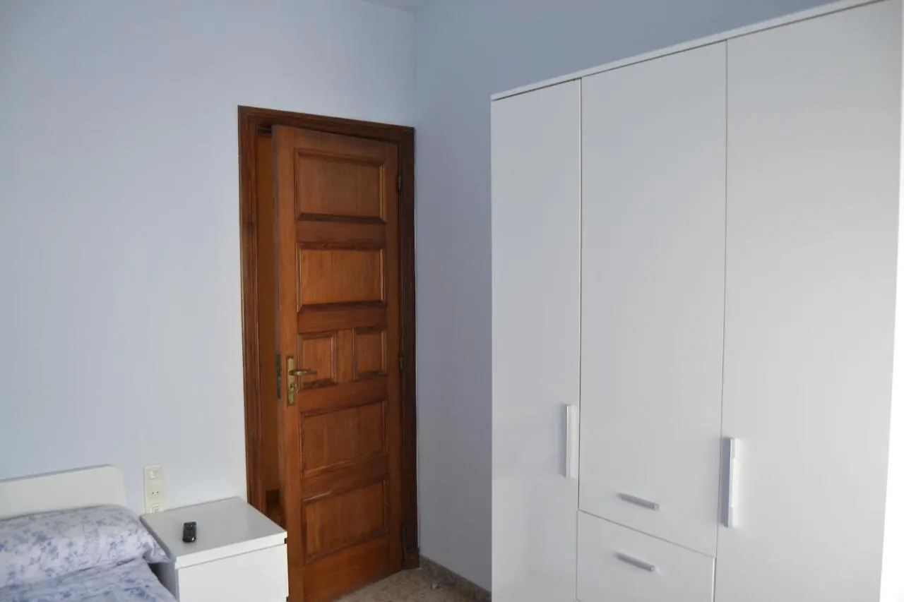 Homestay Habitacio B Cal Kim Apartment Martorell Spain